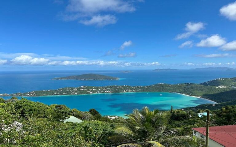 Best Beaches in Saint Thomas, U.S. Virgin Islands - wanderingpulse.com