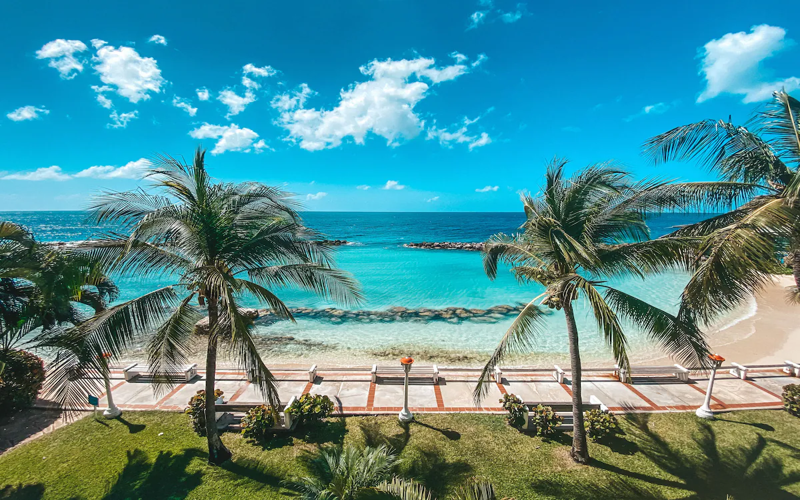 Read more about the article 5 Best Hotels in Curaçao (2025): Luxury Resorts, Boutique Stays & Family-Friendly Picks